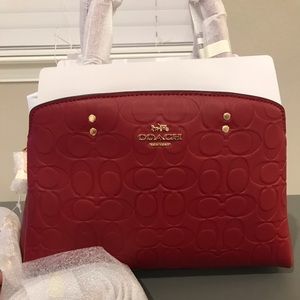 COACH SIGNATURE CARRYALL/CROSSOVER